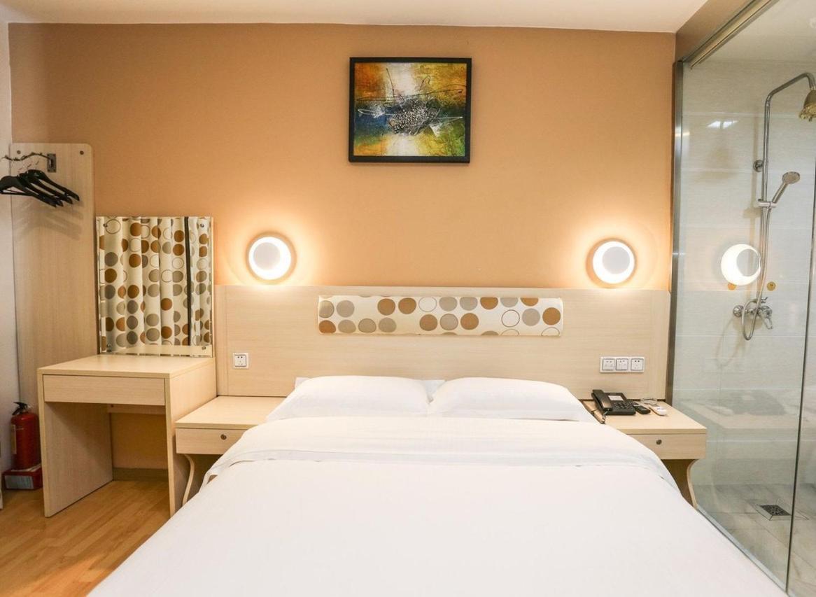 גואנגג'ואו The Harbour Hotel מראה חיצוני תמונה
